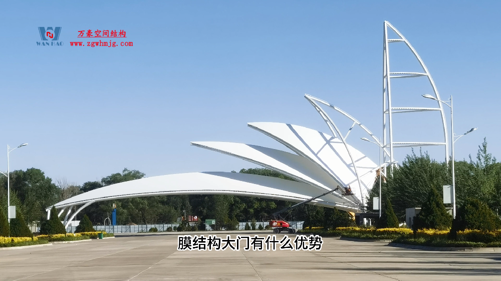 流暢的線條，美觀大方，兼具時尚感和現(xiàn)代感！
