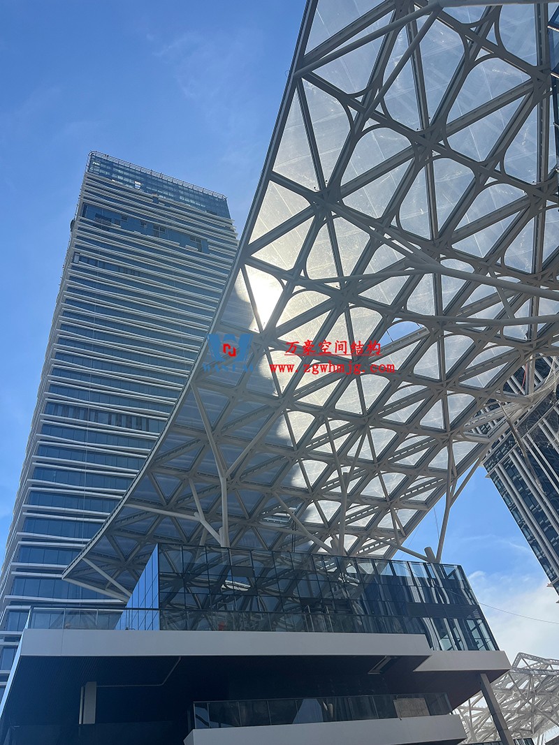 縱使烈日炎炎，腳步從未止歇！海南這個(gè)ETFE氣枕膜項(xiàng)目施工進(jìn)度有最新消息