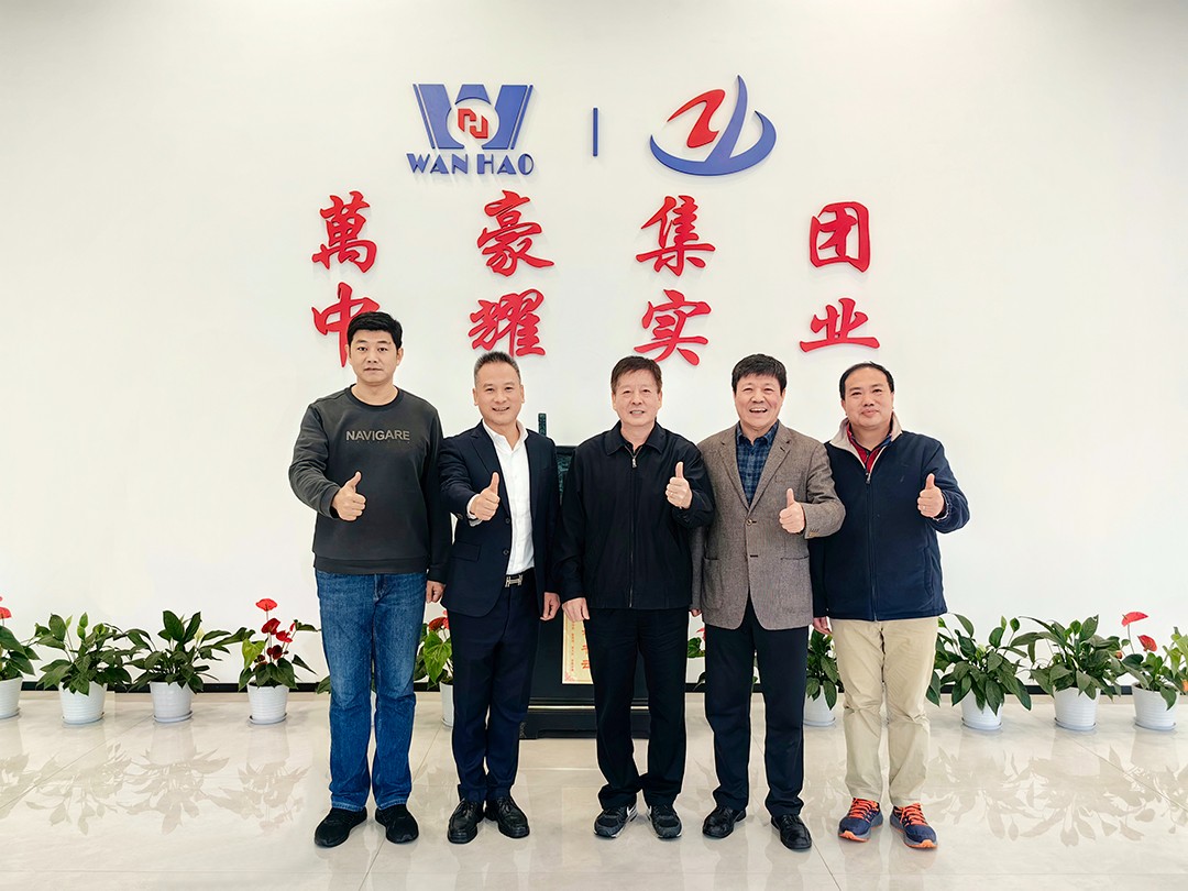 中國鋼結構協(xié)會空間結構分會領導專家一行蒞臨萬豪考察指導工作 中國鋼結構協(xié)會空間結構分會領導專家一行蒞臨萬豪考察指導工作