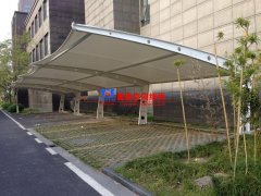 膜結(jié)構(gòu)車(chē)棚生銹了怎么辦？膜結(jié)構(gòu)車(chē)棚除銹的方法有哪些？