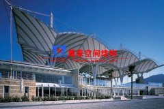 張拉膜結(jié)構(gòu)建筑與傳統(tǒng)建筑有什么不同？