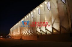 張拉膜結(jié)構(gòu)設(shè)計(jì)有哪些注意事項(xiàng)？膜結(jié)構(gòu)工程施工前需要考慮哪些問題？